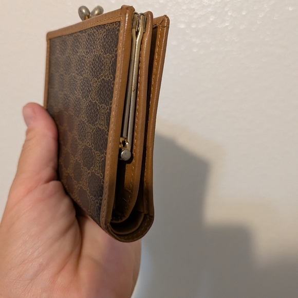 Vintage Celine Kisslock Bifold Small Wallet Euc - Picture 7 of 11